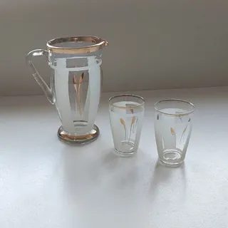 پارچ و لیوان