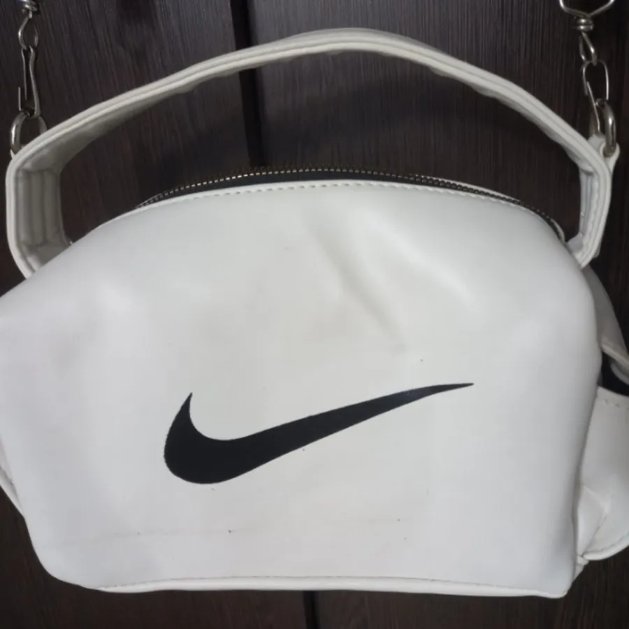 کیف نایک