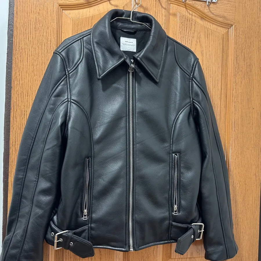 کت چرم و کاپشن