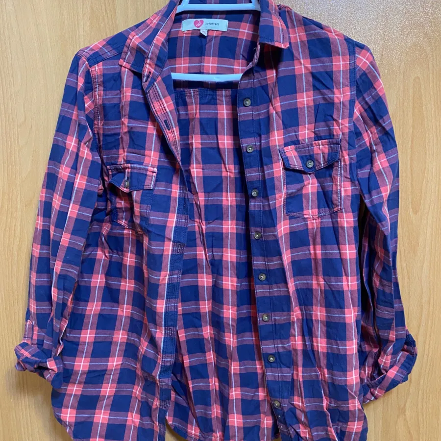 پیرهن چهار خونه