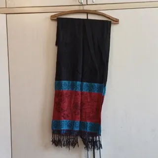 شال گرم و ظریف جنس عالی