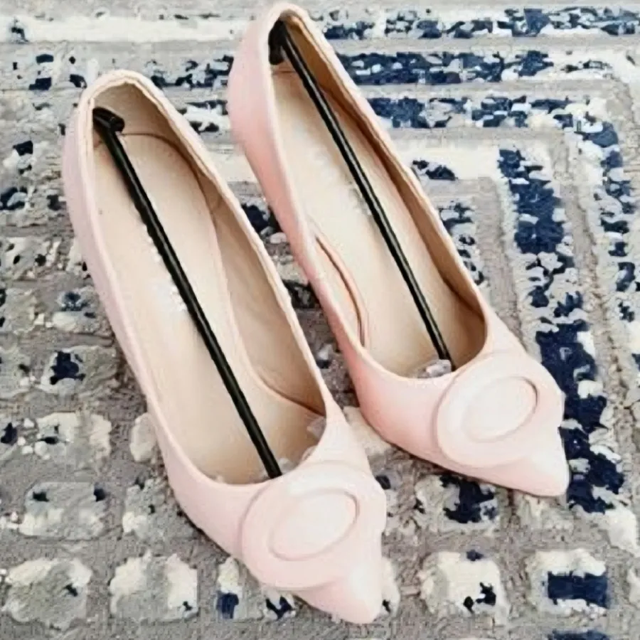 کفش پاشنه دار