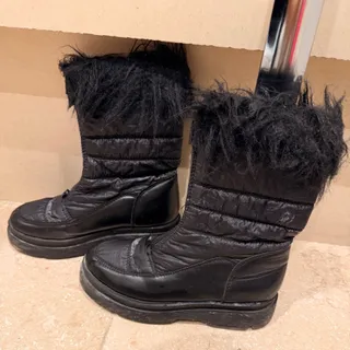 بوت دخترانه