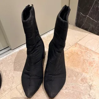 نیم بوت زنانه