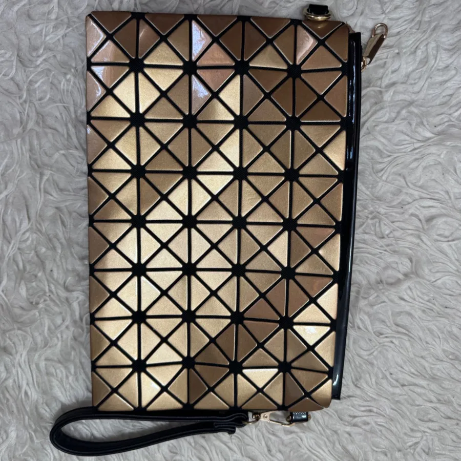 کیف کلانچ مهمانی طلایی بژ