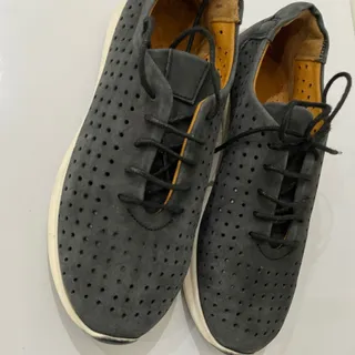 کفش مارال چرم 37