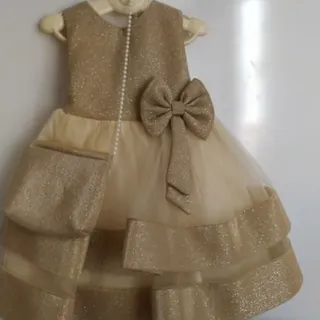 پیراهن دخترانه