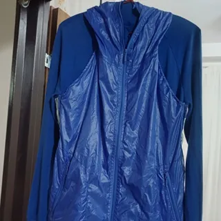 سویشرت دوتیکه