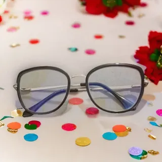 فریم عینک طبی