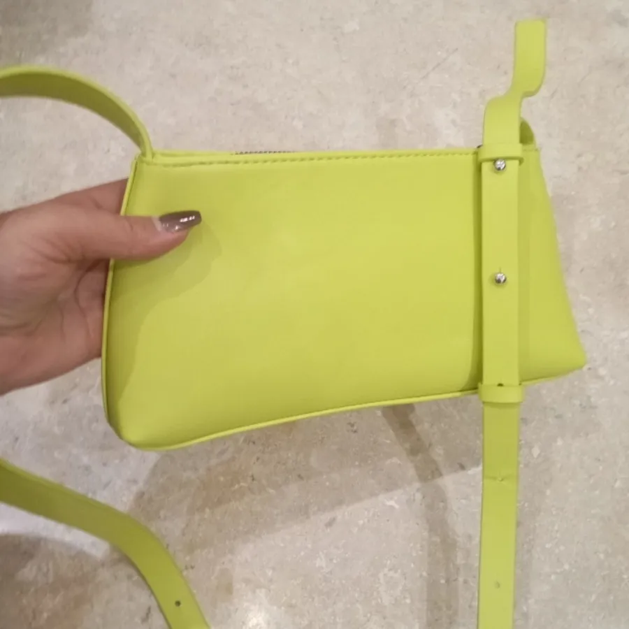 کیف خارجی سبز فسفری