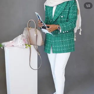 پالتو برند نعیمه محسنی