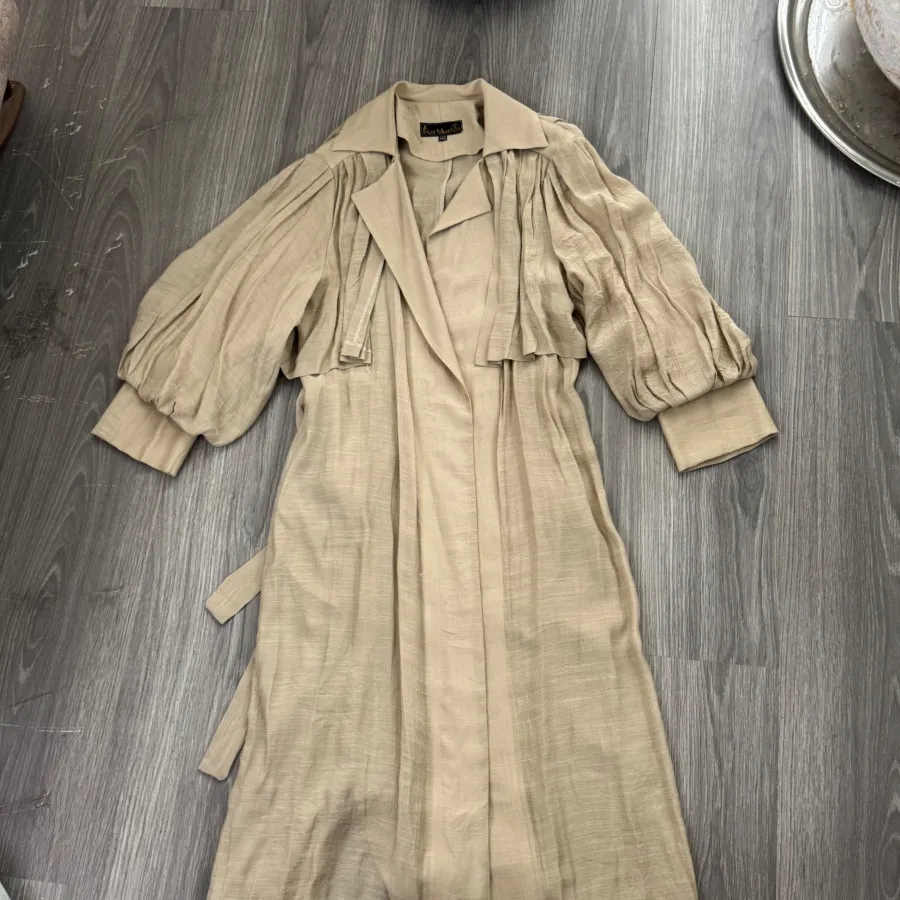 مانتو کرمی فری سایز