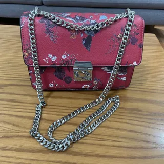 کیف زرشکی mango