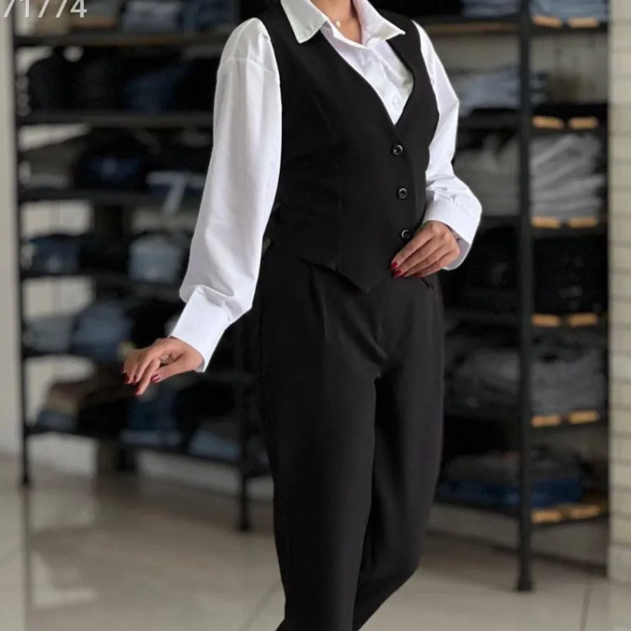 جلیقه و شومیز کاملا نو