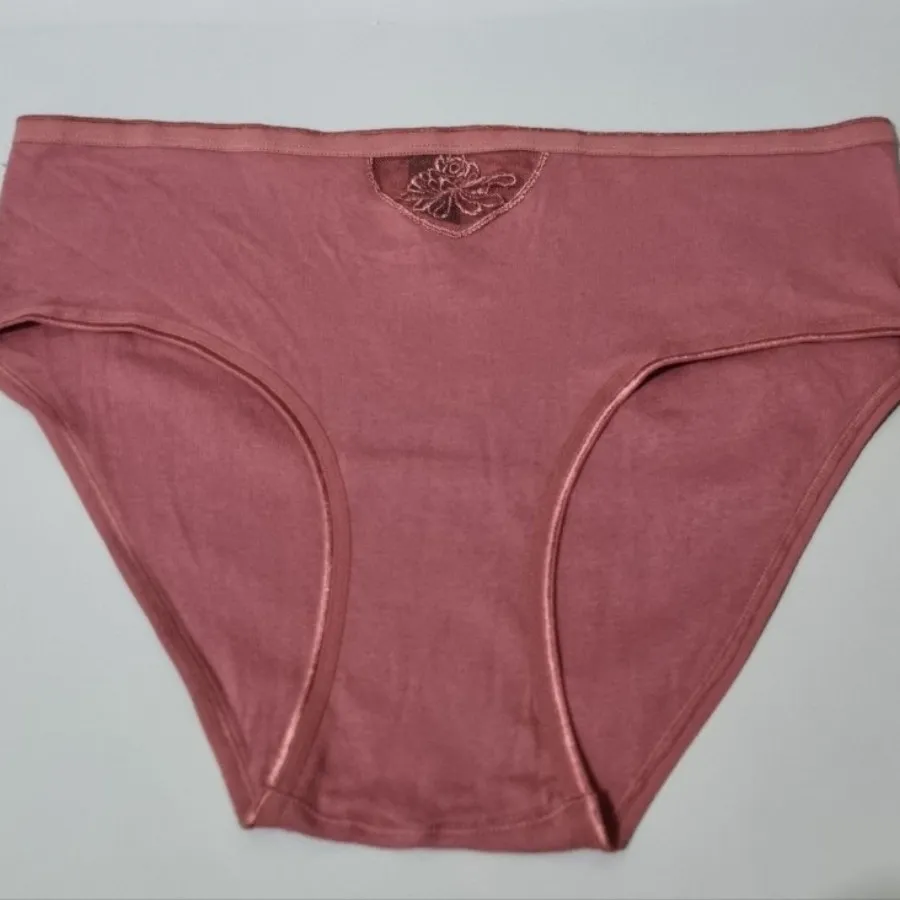 شورت زنانه نخی اسمارا