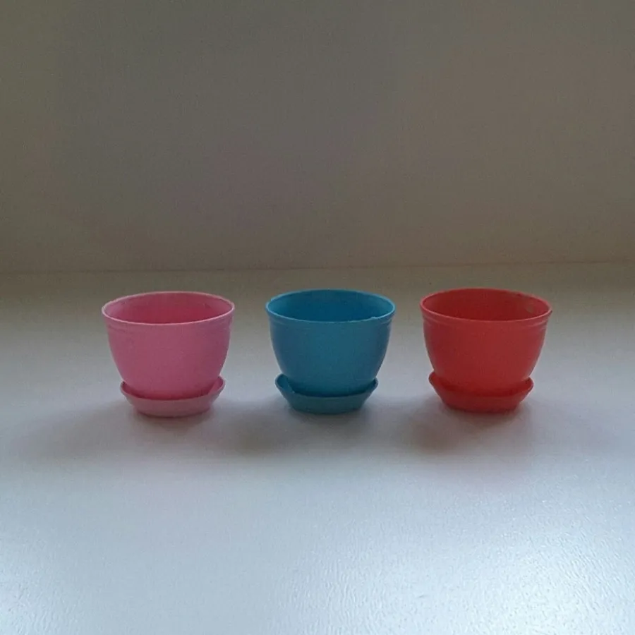 گلدانهای پلاستیکی