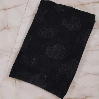 چادر زنانه دوخته شده