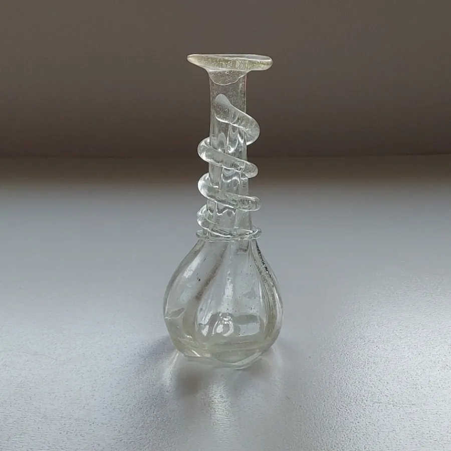 گلدان دستساز