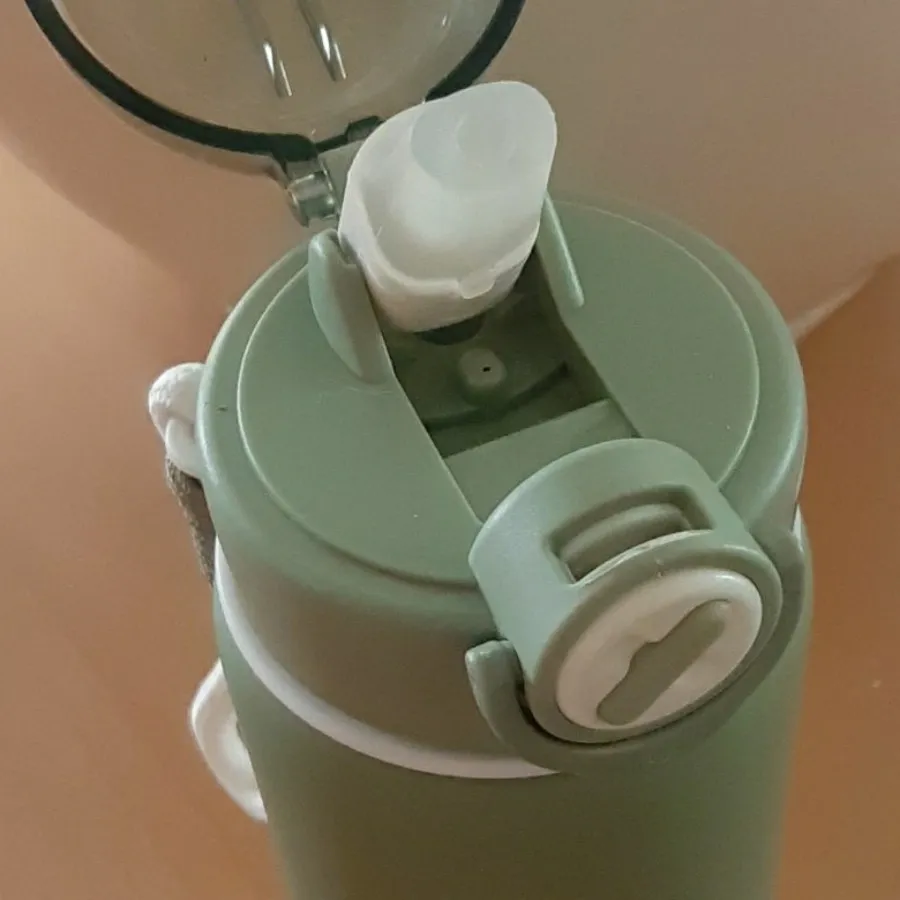 قمقمه استیل سبز