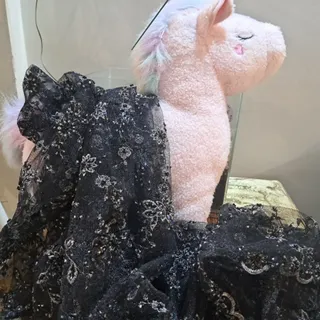 پارچه گیپو ر سنگدوزی