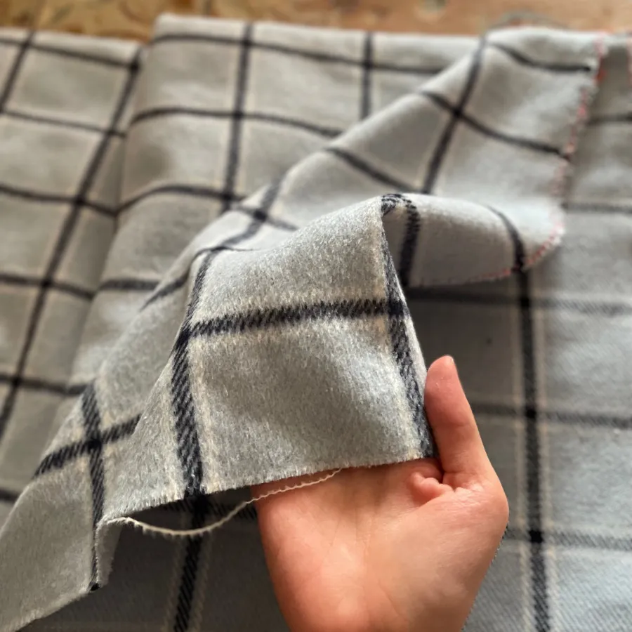 پارچه پشمی موهر دار