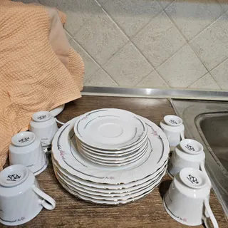 ست فنجان و بشقاب