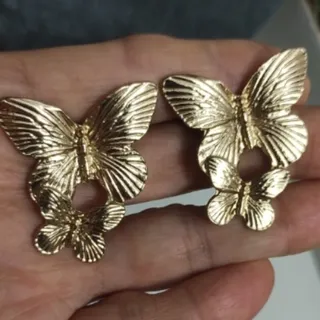 گوشواره میخی دو پروانه