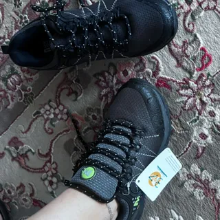 کفش کتونی مرل