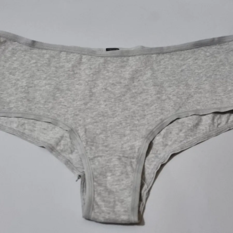 شورت زنانه نخی اسمارا