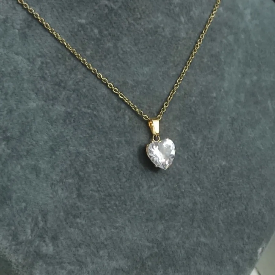 گردنبند تک نگین جواهر