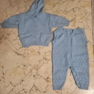 سرهمی با سویشرتش