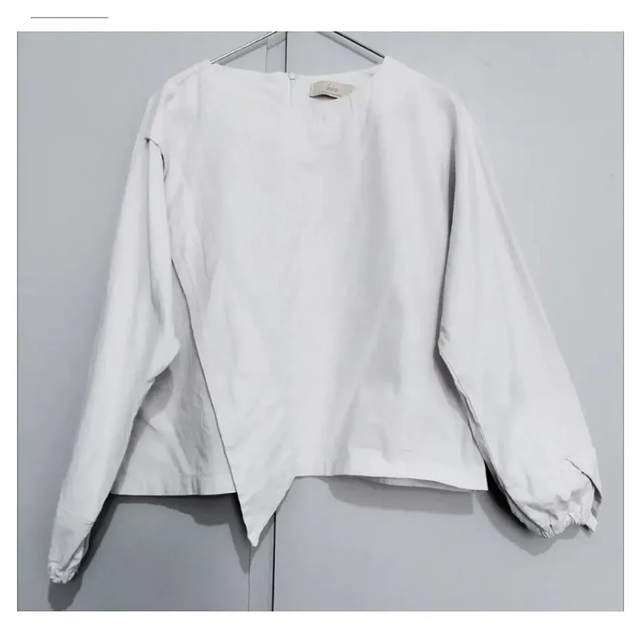 شومیز سفید کتان