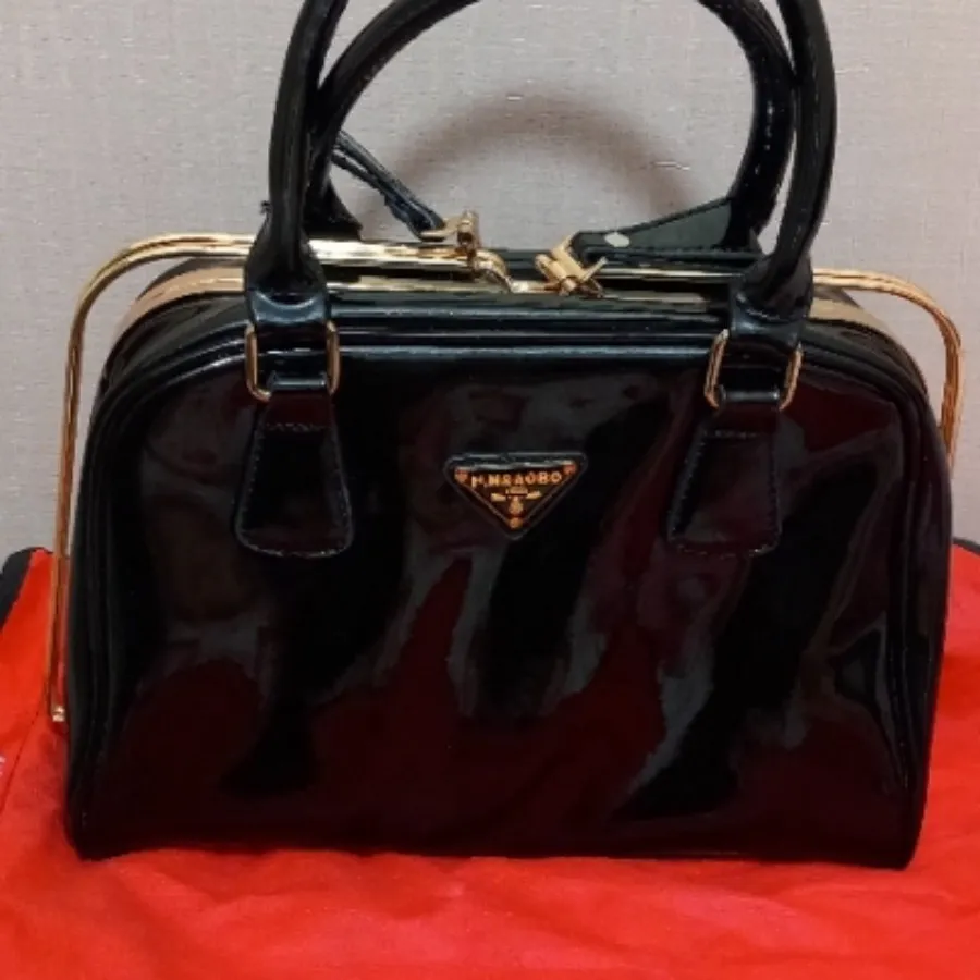 کیف ورنی مجلسی بزرگ