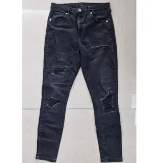 شلوار لی زنانه