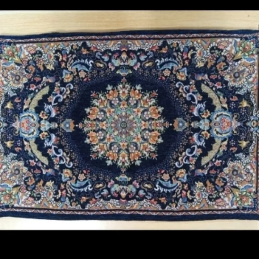 روبالشتی های. مخمل