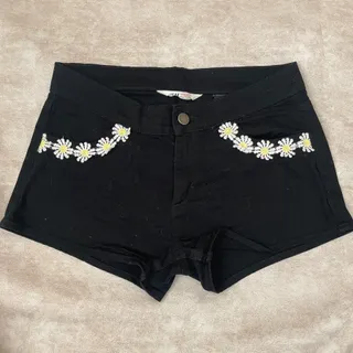 شورتک دخترانه