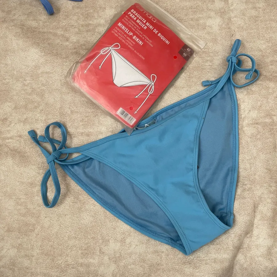 شورت بیکینی