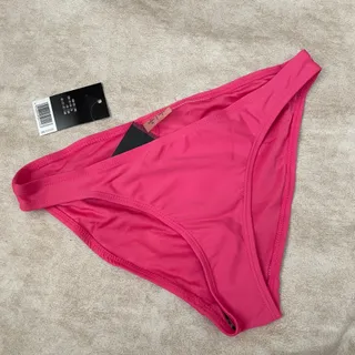 شورت بیکینی