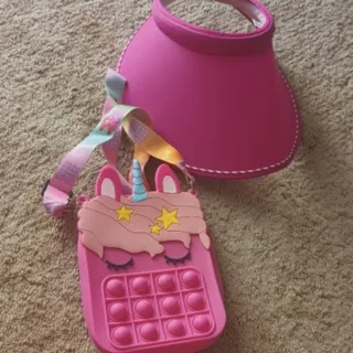 کیف سیلکونی و سایه بان