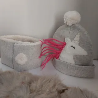 شال و کلاه دخترانه