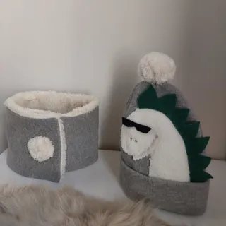 شال و کلاه بچگانه دایناسو