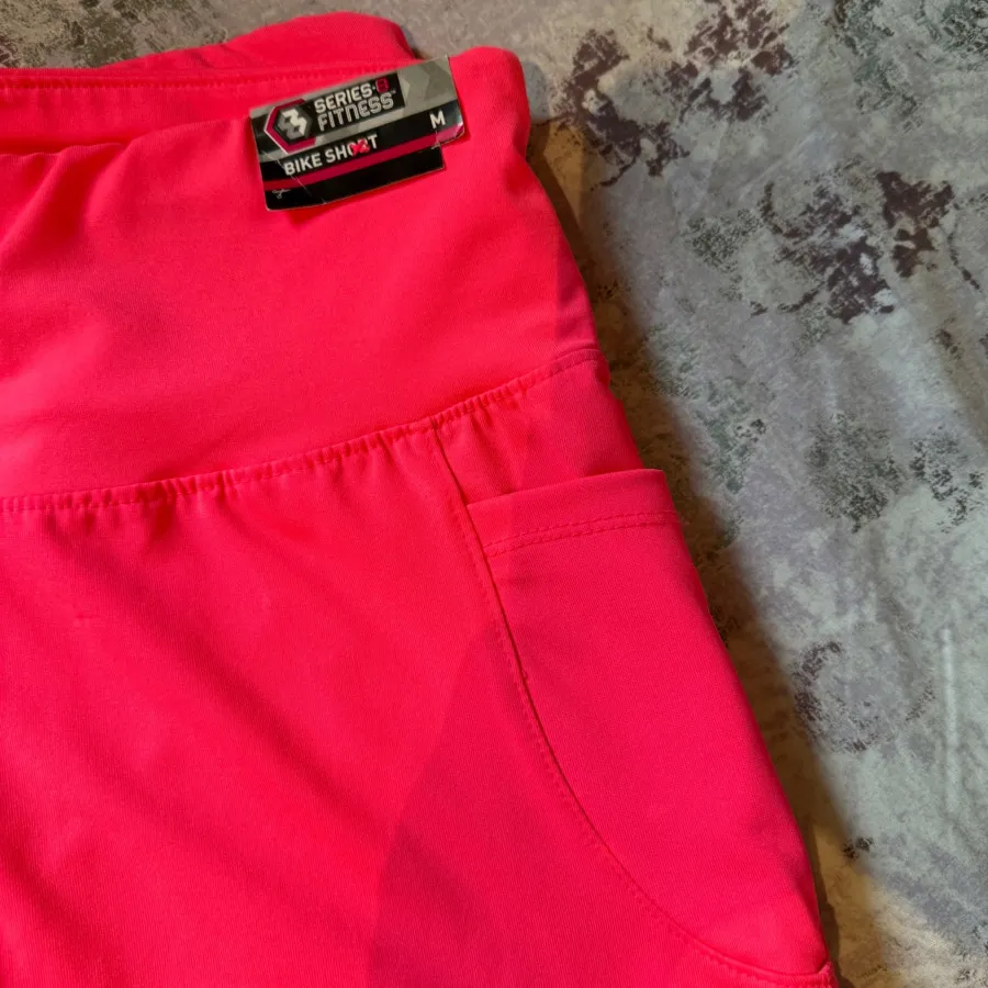 شلوارک ورزشیseries8fitnes