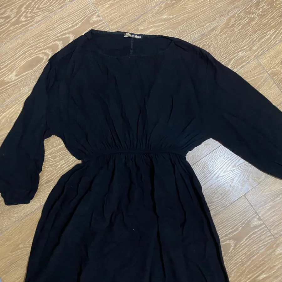 ساحلی مشکی تمام نخ