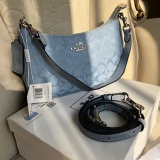 کیف زنانه کوچ آبی