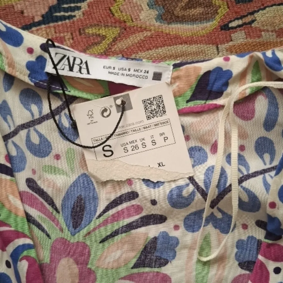 بلوز طرحدار زارا