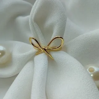 انگشتر پاپیون