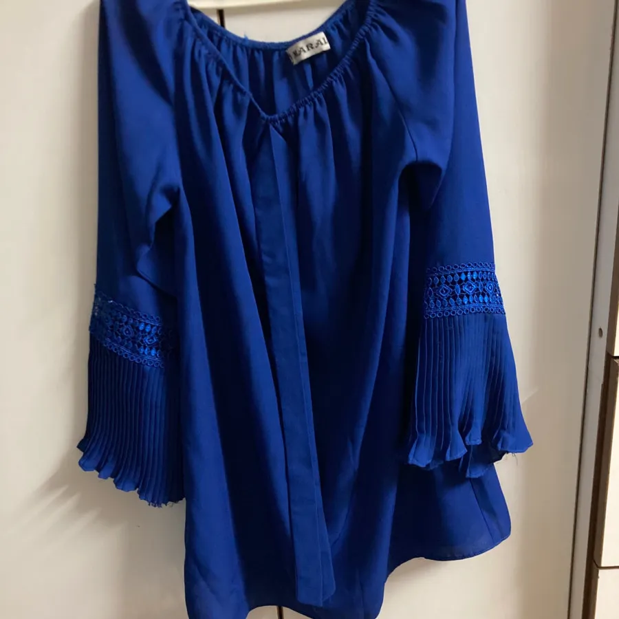 شومیزآبی آستین کلوش