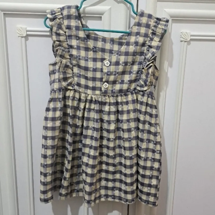 پیراهن دخترانه