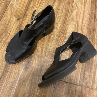 کفش طبی زنانه