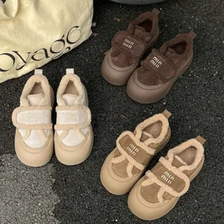 کتونی وارداتی توکرک minmi